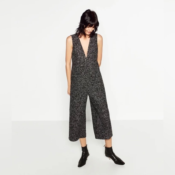 Zara Black & White Tweed Jumpsuit, size medium. - Picture 2 of 10